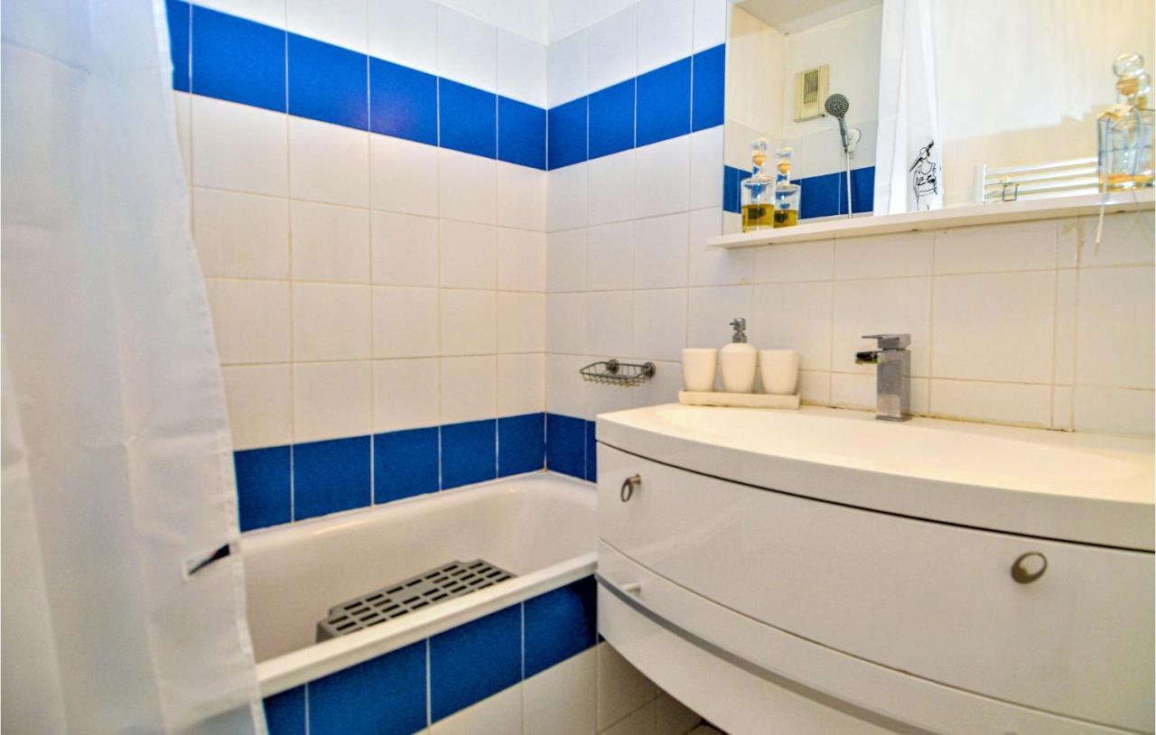 Lovely Apartment In Orange With Kitchen 외부 사진